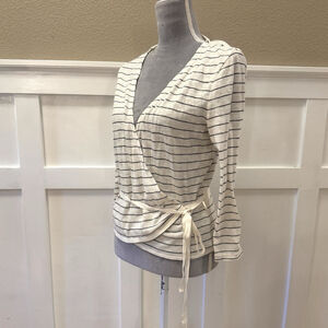 NWT Max Studio London Sylvie Wrap Blouse Top Size:L Striped Knit 3/4 Sleeve